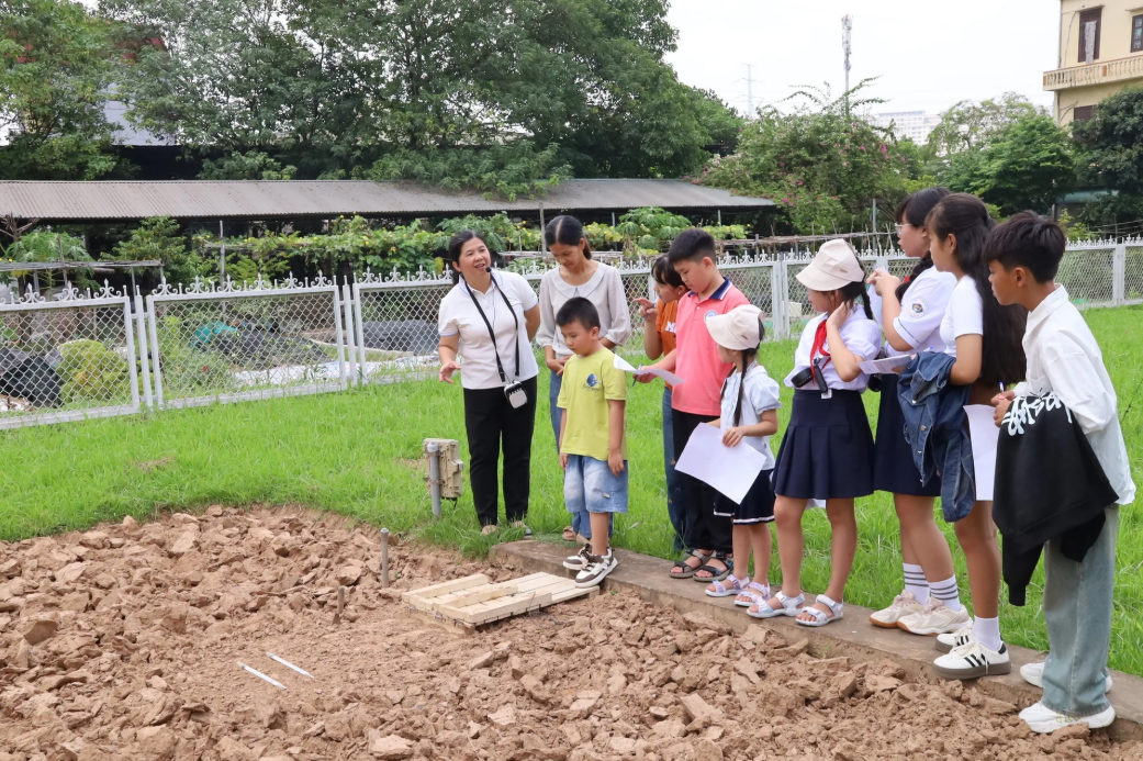 Đưa kiến thức khí tượng đến gần hơn với học sinh qua trải nghiệm thực tế